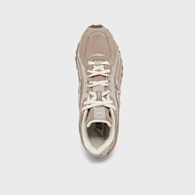 New Balance Wmns 204L "Mushroom" (U204LMMA) brown