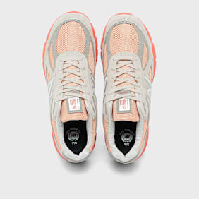 New Balance 990v4 (U990MO4) orange