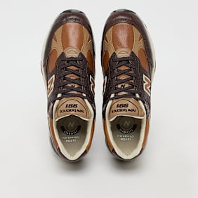 New Balance 991v1 (M991LB1) bruin