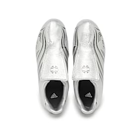 adidas Originals Wmns Teakwondo F50 silber
