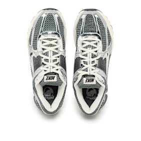 Nike Zoom Vomero 5 "Iron Grey Chrome" grau