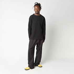 _J.L-A.L_ Chaise Longsleeve schwarz