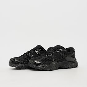 Nike   V5 RNR (Runner) zwart
