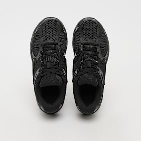 Nike   V5 RNR (Runner) schwarz