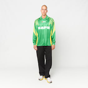 A Bathing Ape Ape Flame Monogram Jacquard Logo Football Jersey grün
