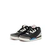 の Air Jordan 3 online at solebox