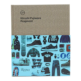 新品 Rizzoli Futura デザインブック アート 作品 写真集 2025年最新】futura 作品集の人気アイテム - メルカリ