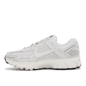Nike Zoom Vomero 5 SP gris