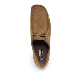 Clarks Wallabee bruin