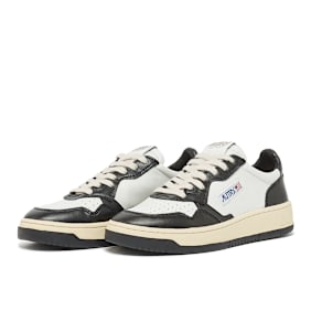Autry Wmns 01 Low WWB01 schwarz