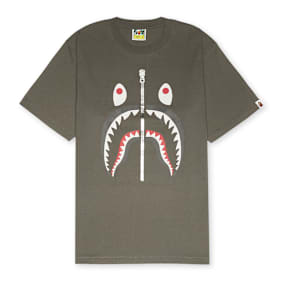 A Bathing Ape Shark Tee M bruin