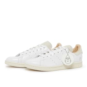 adidas Originals x Star Wars x Nanzuka Stan Smith "Stormtrooper" blanc
