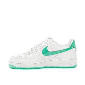 Nike Wmns Air Force 1 '07 “Stadium Green” weiß