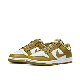 Nike Wmns Dunk Low "Pacific Moss" grün