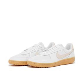 Nike Wmns Field General 82 SP "White and Light Bone" blanc