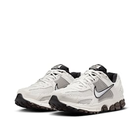 Nike Wmns Zoom Vomero 5 beige