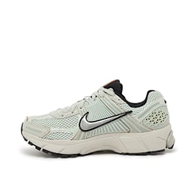 Nike Wmns Zoom Vomero 5 "Light Silver Chrome" green