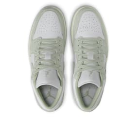 Jordan Air Jordan 1 Low SE "Light Green" green