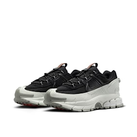 Nike Wmns Zoom Vomero Roam zwart