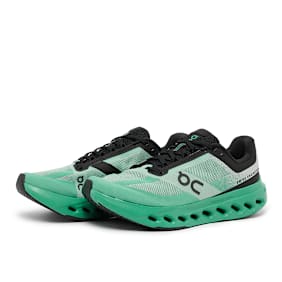 On Cloudsurfer Next groen