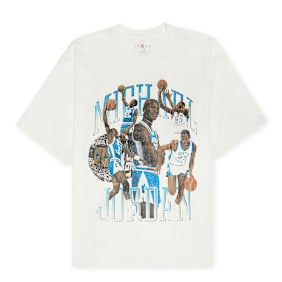 Jordan Flight Essentials Oversized Graphic T-Shirt beige