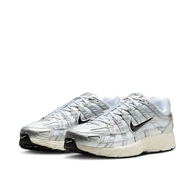 Nike Wmns P-6000 zilver