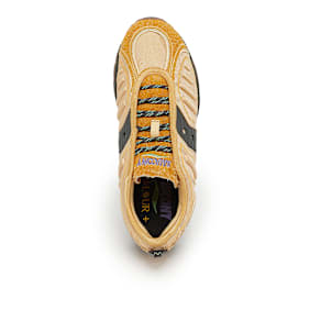 Saucony x Colour Plus Matrix bruin