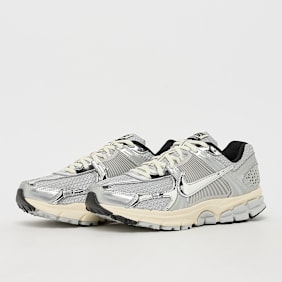 Nike Zoom Vomero 5 zilver