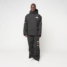 The North Face x Sky High Farm Mountain Jacket schwarz