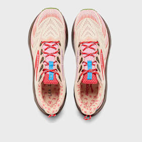 Brooks x Alex Zono Ghost Trail light pink
