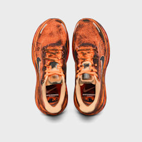 Nike x Melitta Baumeister Vomero Premium orange