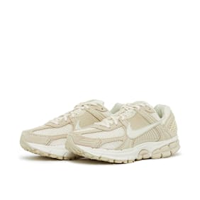 Nike Wmns Zoom Vomero 5 "Beach" beige