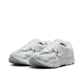 Nike Wmns Zoom Vomero 5 "Chrome Toe" weiß