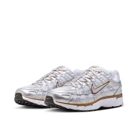 Nike Wmns P-6000 silber