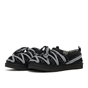 UGG Tasman Lace (Includes Free Charms) schwarz
