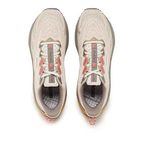 Brooks x Staple X Ghost Trail beige