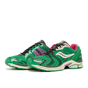 Saucony x Jae Tips Triumph 4 grün