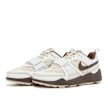 Nike x Travis Scott Zoom Field Jaxx "Light Chocolate" braun 88820 1
