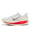 Nike Nike Vomero 18 platinum tint/mtlc pewter-siren red grey 86501 3