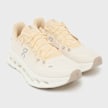 On Wmns Cloudtilt beige 93952 6