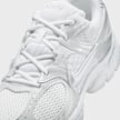 Nike V5 RNR (Runner) white 98268 7