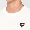 Comme des Garcons Play T-Shirt Black Emblem weiß 104470 3