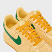 Nike Air Force 1 Low Patent Leather "Topaz Gold" gelb 106172 6