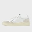 Autry Wmns 01 Low WLS33 wit 67242 3