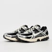 Nike   Zoom Vomero 5 zwart 98042 1