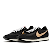 Nike   Daybreak SP goud 98567 1