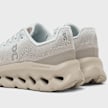On Wmns Cloudtilt beige 100248 5