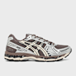 ASICS SportStyle Gel-Kayano 12.1 bruin 102230 2