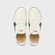 Nike Wmns Moon Racer "Soft Pearl and Black" gelb 103327 4