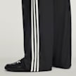 adidas Originals x Song For The Mute Adi008 Trackpant zwart 103798 4